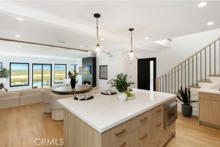 Single Family Residence, 237 Canal st, Newport Beach, CA 92663 - 3