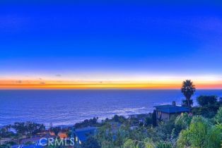 , 410 Alta Vista ave, Laguna Beach, CA 92651 - 3