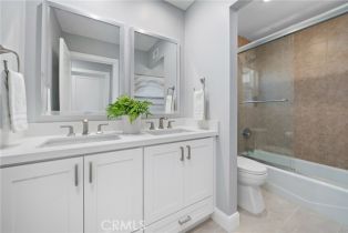 Single Family Residence, 25501 Sarita dr, Laguna Hills, CA 92653 - 15