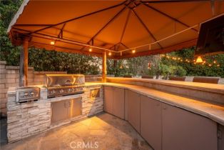 Single Family Residence, 25501 Sarita dr, Laguna Hills, CA 92653 - 28