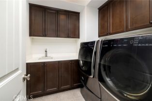 Single Family Residence, 8255 Kendall dr, Huntington Beach, CA 92646 - 14