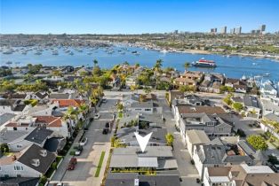 Single Family Residence, 432 Seville ave, Newport Beach, CA 92661 - 2