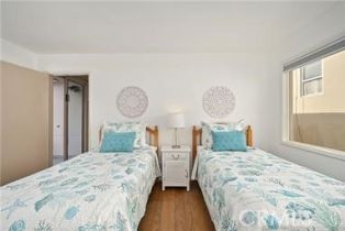 Single Family Residence, 121 Bay Front, Newport Beach, CA 92662 - 14