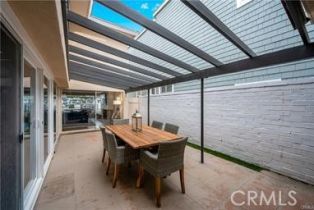 Single Family Residence, 121 Bay Front, Newport Beach, CA 92662 - 2