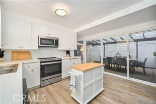 Single Family Residence, 121 Bay Front, Newport Beach, CA 92662 - 7