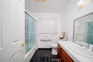 Single Family Residence, 52 Balboa, Newport Beach, CA 92663 - 4