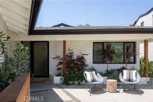 Single Family Residence, 2315 Heather lane, Newport Beach, CA 92660 - 4