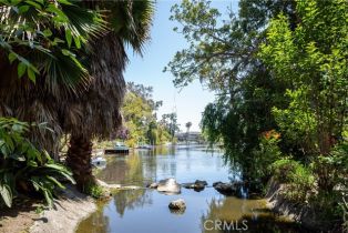 Single Family Residence, 2315 Heather lane, Newport Beach, CA 92660 - 45