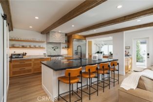 Single Family Residence, 2315 Heather lane, Newport Beach, CA 92660 - 6