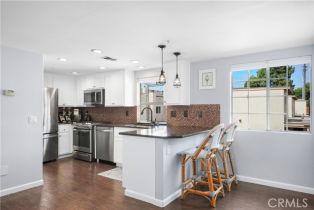 Condominium, 7659 Yorktown ave, Huntington Beach, CA 92648 - 4