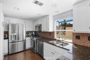 Condominium, 7659 Yorktown ave, Huntington Beach, CA 92648 - 6