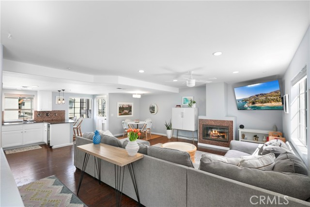 Condominium, 7659 Yorktown ave, Huntington Beach, CA 92648 - 1