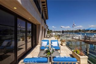 Single Family Residence, 2258 Channel rd, Newport Beach, CA 92661 - 12