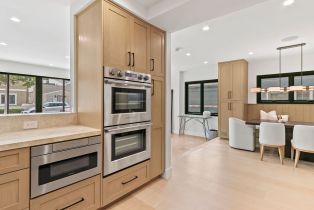 Single Family Residence, 2126 Miramar dr, Newport Beach, CA 92661 - 5