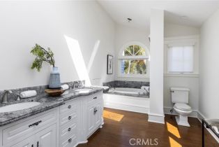 Single Family Residence, 2163 Crestview dr, Laguna Beach, CA 92651 - 30