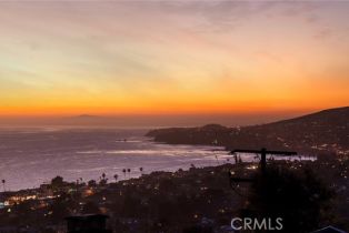 Single Family Residence, 2163 Crestview dr, Laguna Beach, CA 92651 - 44