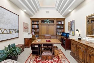 Single Family Residence, 14 Rue Chantilly, Newport Beach, CA 92660 - 8