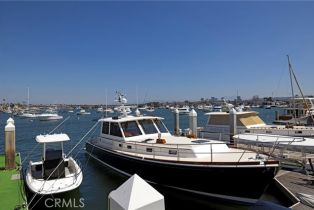 Single Family Residence, 812 W Bay ave, Newport Beach, CA 92661 - 2