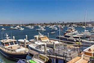 Single Family Residence, 812 W Bay Ave, Newport Beach, CA  Newport Beach, CA 92661