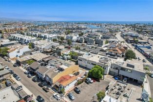 Single Family Residence, 411 30th st, Newport Beach, CA 92663 - 24