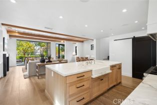 Single Family Residence, 2045 Ocean blvd, Newport Beach, CA 92661 - 10