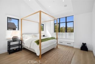 Single Family Residence, 2045 Ocean blvd, Newport Beach, CA 92661 - 18