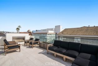 Single Family Residence, 2045 Ocean blvd, Newport Beach, CA 92661 - 26