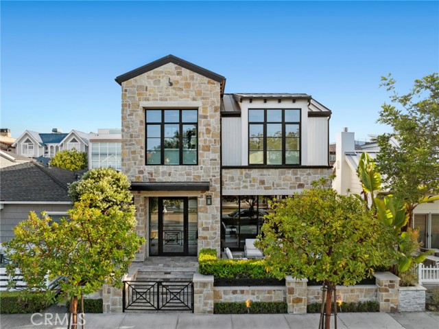 Single Family Residence, 2045 Ocean blvd, Newport Beach, CA 92661 - 1