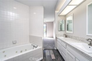 Condominium, 230 Lille ln, Newport Beach, CA 92663 - 27