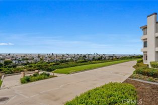 Condominium, 230 Lille ln, Newport Beach, CA 92663 - 32