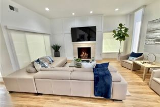 Single Family Residence, 222 Ruby ave, Newport Beach, CA 92662 - 4