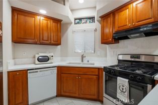 Condominium, 17191 Corbina ln, Huntington Beach, CA 92649 - 10