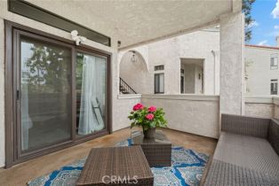 Condominium, 17191 Corbina ln, Huntington Beach, CA 92649 - 5