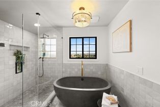 Single Family Residence, 2403 Shady Forest ln, Orange, CA 92867 - 32