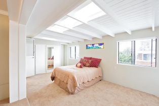 Single Family Residence, 1560 Oceanfront, Newport Beach, CA 92661 - 14