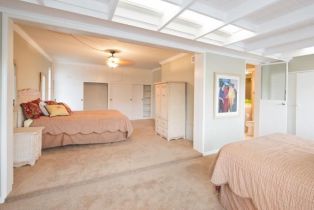 Single Family Residence, 1560 Oceanfront, Newport Beach, CA 92661 - 15