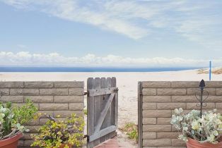 Single Family Residence, 1560 Oceanfront, Newport Beach, CA 92661 - 2