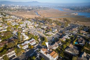 Single Family Residence, 375 Santa Isabel ave, Newport Beach, CA 92660 - 8