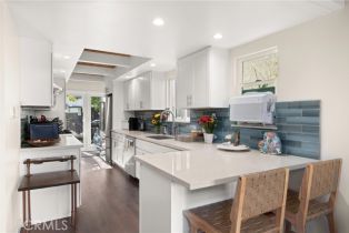 Single Family Residence, 327 62nd st, Newport Beach, CA 92663 - 2