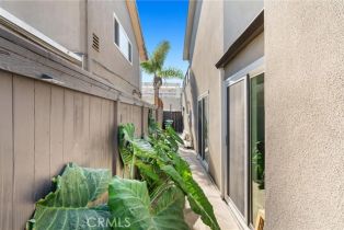 Single Family Residence, 327 62nd st, Newport Beach, CA 92663 - 23