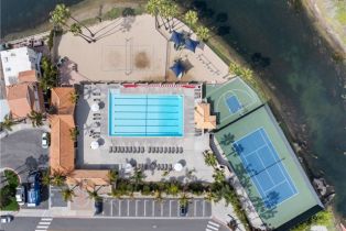 Single Family Residence, 327 62nd st, Newport Beach, CA 92663 - 25