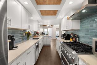 Single Family Residence, 327 62nd st, Newport Beach, CA 92663 - 3