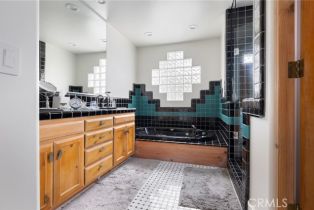 Single Family Residence, 300 South Bayfront, Newport Beach, CA 92662 - 36