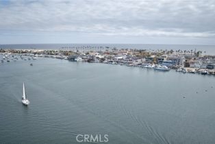 Single Family Residence, 300 South Bayfront, Newport Beach, CA 92662 - 8