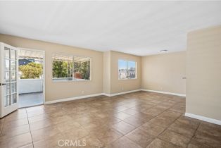 Condominium, 705 Orchid ave, Corona Del Mar, CA 92625 - 2