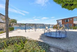 Single Family Residence, 122 Via Ithaca, Newport Beach, CA 92663 - 16