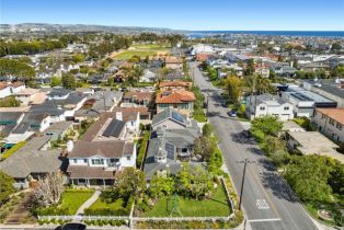 Single Family Residence, 400 Aliso AVE, Newport Beach, CA  Newport Beach, CA 92663