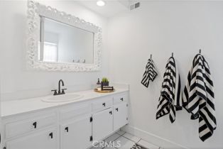 Condominium, 500 35th st, Newport Beach, CA 92663 - 20