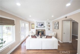 Single Family Residence, 8 Burke, Irvine, CA 92620 - 18