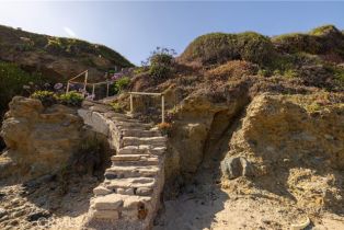 Single Family Residence, 1041 Marine dr, Laguna Beach, CA 92651 - 21